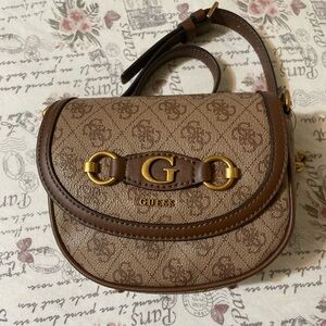 New Guess Crossbody purse